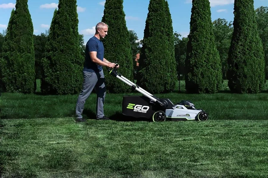 lithium battery operated lawn mowers